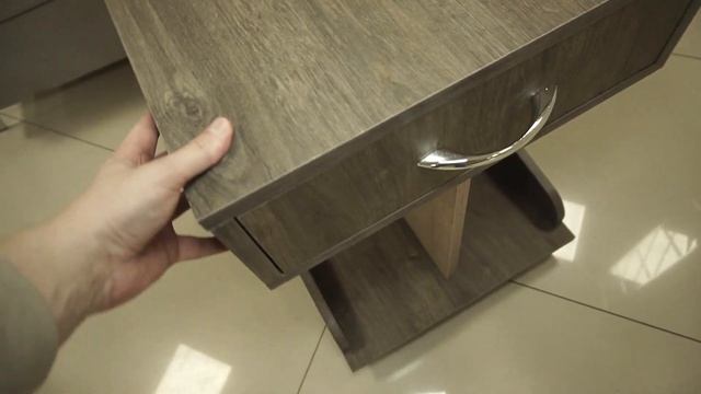 Журнальный стол на колесиках Trequarta смотреть онлайн