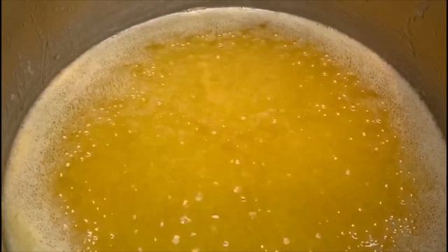 ДЕЛАЮ ТОПЛЁНОЕ МАСЛО/И МЕРЕНГОВЫЙ РУЛЕТ смотреть онлайн