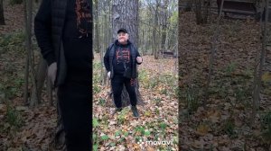 А Я ХОЧУ ОПЯТЬ ПО КРЫШАМ БЕГАТЬ, ГОЛУБЕЙ ГОНЯТЬ… #песнишатунова #ахдетсводетсво