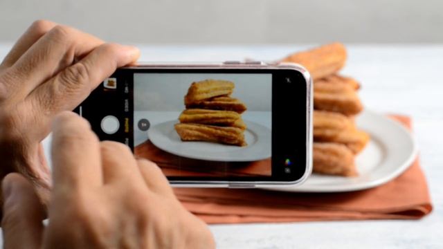 Use iphone 11 red to shoot amazing food photos!! смотреть онлайн