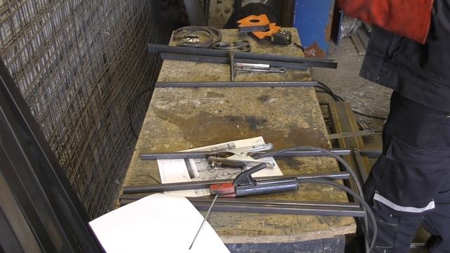 Решётки с кованными элементами из Луруа Мурлен! / Будни сварщика смотреть онлайн