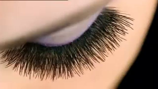 Maybelline Volum' Express Colossal
