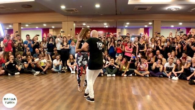 Ataca y La Alemana - Me Quedo @ Top Bachata Festival 2019 | Bachata смотреть онлайн