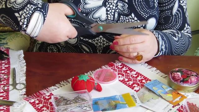 Швейные принадлежности и инструменты для шитья. Ножницы портновские смотреть онлайн