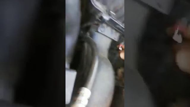 Sacando el foco de la Kia Mohave (by Jose) смотреть онлайн