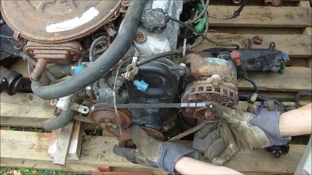 Toyota 3A Engine, start up after sitting for 10 years, prep work смотреть онлайн