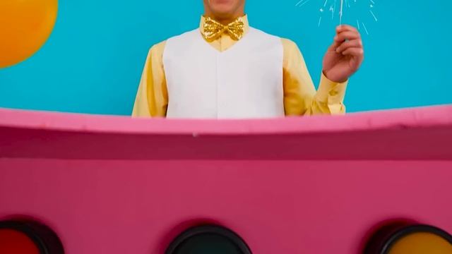 1000 загадочных кнопок и только одна тебя спасет Челлендж | Смешные моменты от RaPaPa Challenge смотреть онлайн