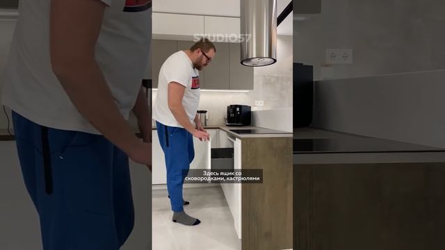 Правило золотого треугольника на кухне #кухня #дизайнкухни #ремонткухни #интерьеркухни смотреть онлайн