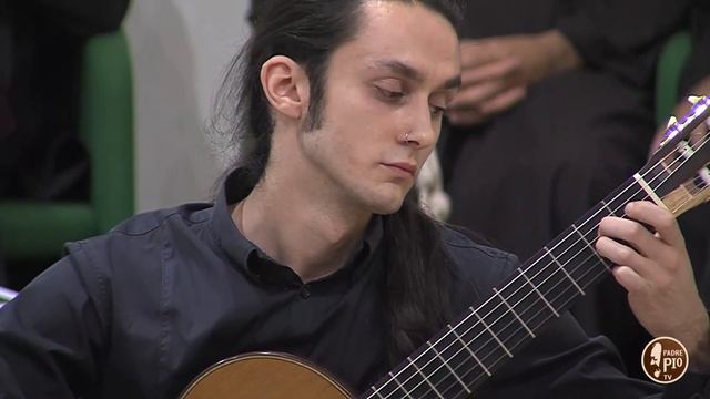 Prelude from Suite Compostelana by Federico Mompou - performed by Antonio Fiorentino смотреть онлайн