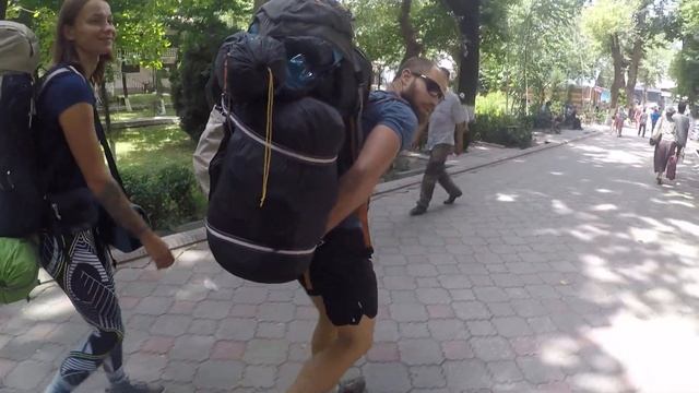 Парк Навои в городе Ош в КЫРГЫЗСТАНЕ смотреть онлайн