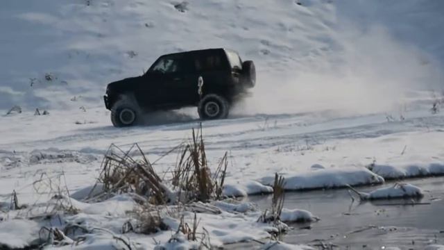 Паджеро Ёшка, езда по арыку смотреть онлайн