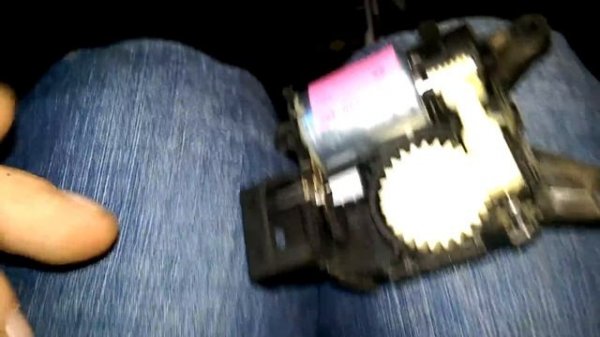 Разбор моторчика заслонки рециркуляции passat b6