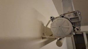 Самодельный автоматический моторизированный экран для проектора с голосвым упровлением ???