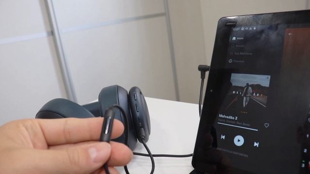 QUAL HEADPHONE COMPRAR? 1More Sonoflow vs Anker Soundcore Q35 смотреть онлайн