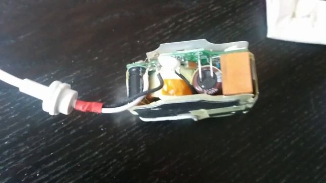 Fixing My MagSafe Charger Because Apple смотреть онлайн