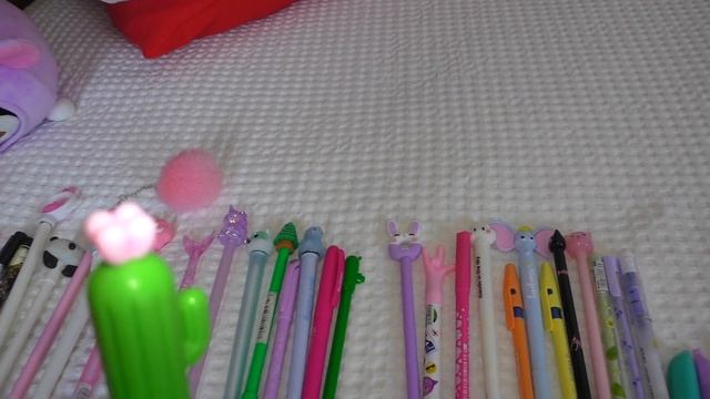 МАМА СОБИРАЕТ ПЕНАЛЫ в ШКОЛУ? ДЕВОЧКА ИЛИ МАЛЬЧИК? смотреть онлайн