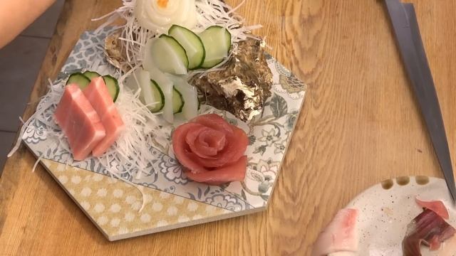 Wagyu beef of the sea - 300 kg giant bluefin tuna cutting luxurious Sashimi смотреть онлайн