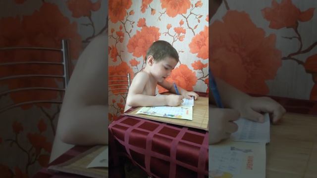 Прикольно поет смотреть онлайн