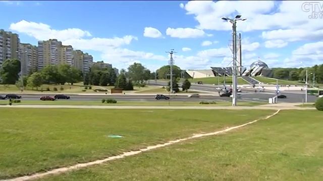 Кто отвечает за стрижку травы на газонах? смотреть онлайн