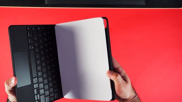 My Most Weird Unboxing Ever - Apple Magic Keyboard iPad Pro - Just Unboxing, Not A Review! смотреть онлайн