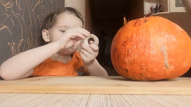 САНЧО и тыквенный эксперимент. Подсвечник из тыквы своими руками в домашних условиях. смотреть онлайн