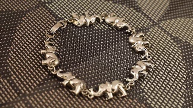 Винтажный браслет "Слоники" (США) смотреть онлайн