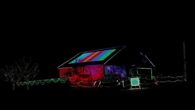 ♫ ЗА ПЯТЬ МИНУТ ДО НОВОГО ГОДА !!!.mp4 смотреть онлайн
