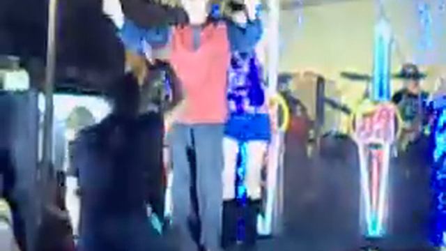 Karen Lim 25/02/2007 友谊之光 смотреть онлайн