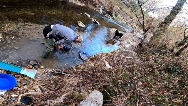 L'OR EN FRANCE LA CAVERNE D'ALIBABA ! CHERCHEUR D'OR ORPAILLAGE ALIBABA CAVE GOLD PANNING IN FRANCE смотреть онлайн