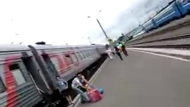 снесла от счастья :-D смотреть онлайн