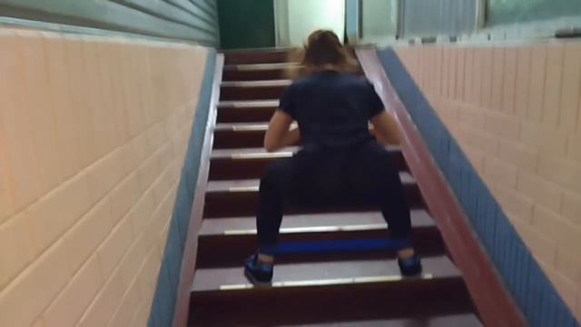 Начните оттуда, где вы сейчас находитесь. Используйте то, что у вас есть, и делайте всё, что можете смотреть онлайн