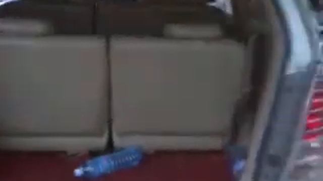 Такси для 7 пассажиров, но если жопа маленькая поместится больше Нячанг Вьетнам Азия