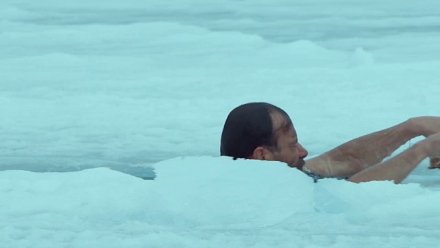 Ледяной человек смотреть онлайн