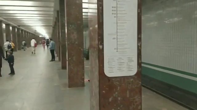Москва станция Метро "Речной вокзал" смотреть онлайн