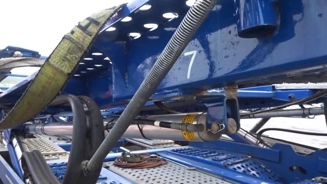 Loading 9 KIA’s to Birmingham смотреть онлайн