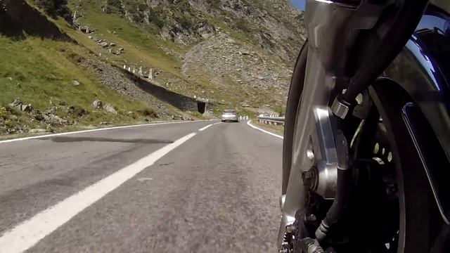 Transfagarasan 2015.Honda V45 Magna 1982. Riding a motorcycle. смотреть онлайн
