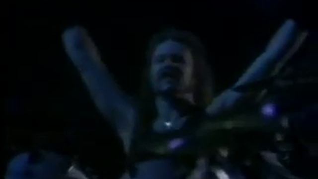 Metallica - Lars Ulrich drum solo смотреть онлайн