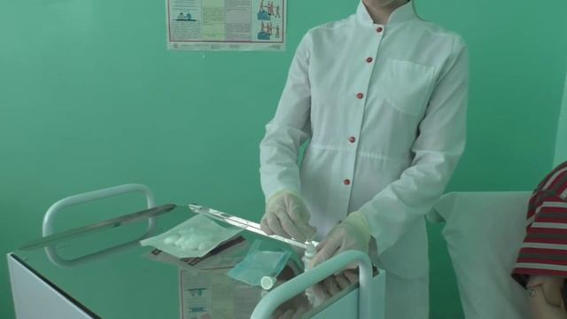 33 Закапывание капель в нос смотреть онлайн