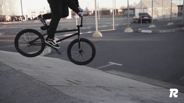 Как сделать футджем тейлвип на BMX (How to Footjam Tailwhip BMX) смотреть онлайн