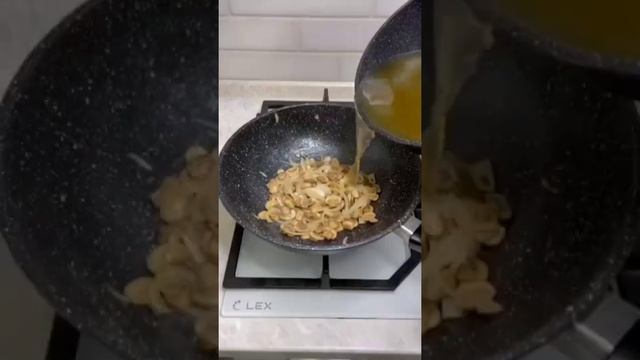 Рамэн. Самый простой и дешёвый способ приготовления. Подпишись чтобы не потерять лучшие рецепты!