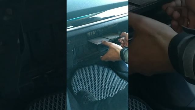 Субару Форестер американец замена фильтра салона смотреть онлайн