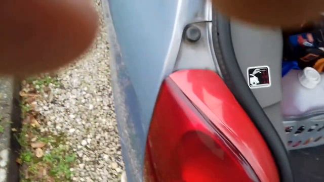 Ein Zwei Polizie Frenchcore