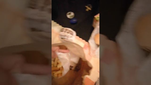 людей много не бывает смотреть онлайн