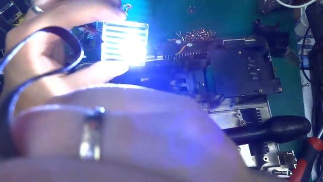 Sanyo PLC-SE20A Multiverse projector teardown (one way) - lots of optics смотреть онлайн