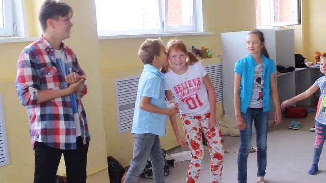 Глухой телефон. Механизм распространения слухов. MVI 0285 смотреть онлайн