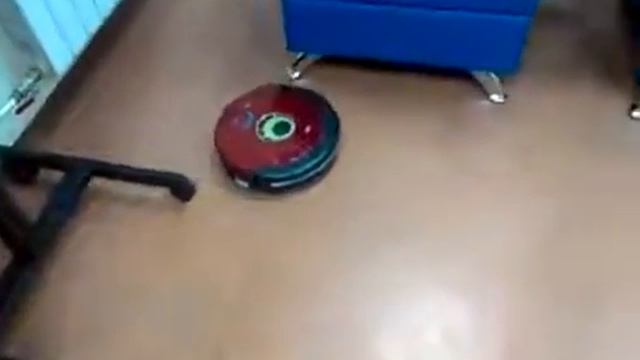 Робот-пылесос xRobot XR 210 смотреть онлайн