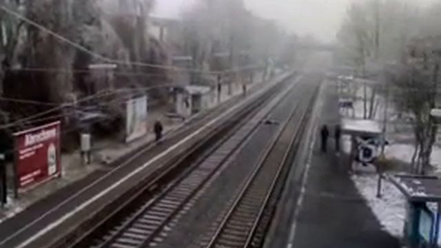 Sbahn Eschersheim 01 02 06 смотреть онлайн