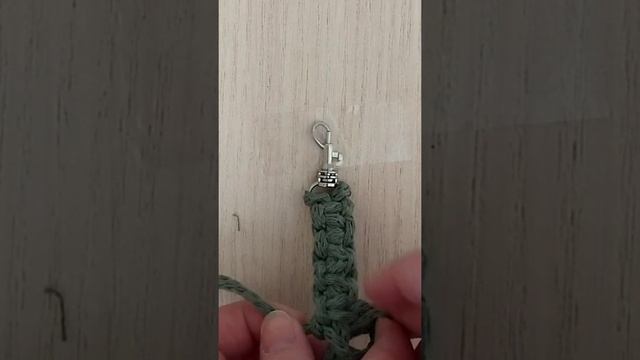 Мастер-класс "Мужской брелок в технике макраме" смотреть онлайн