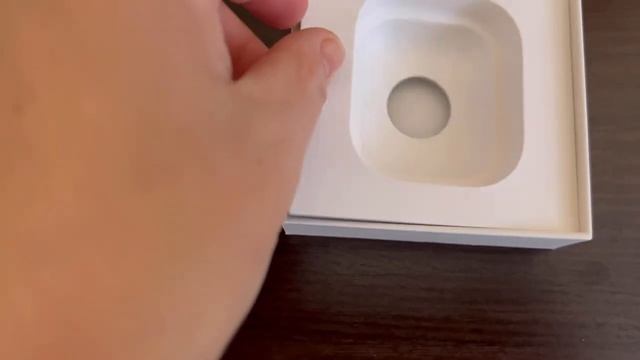 Беспроводные наушники Apple AirPods 2, распаковка и обзор // AirPods 2 // смотреть онлайн