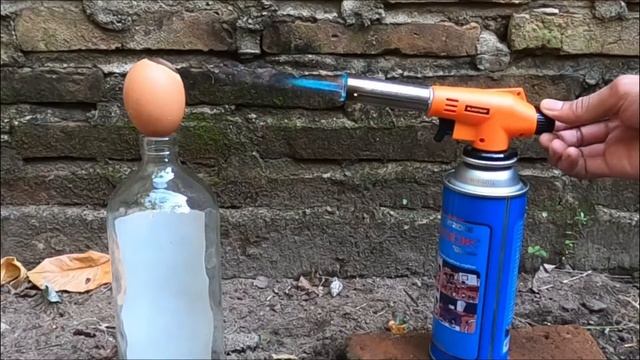 Burn Eggs with Portable Gas смотреть онлайн